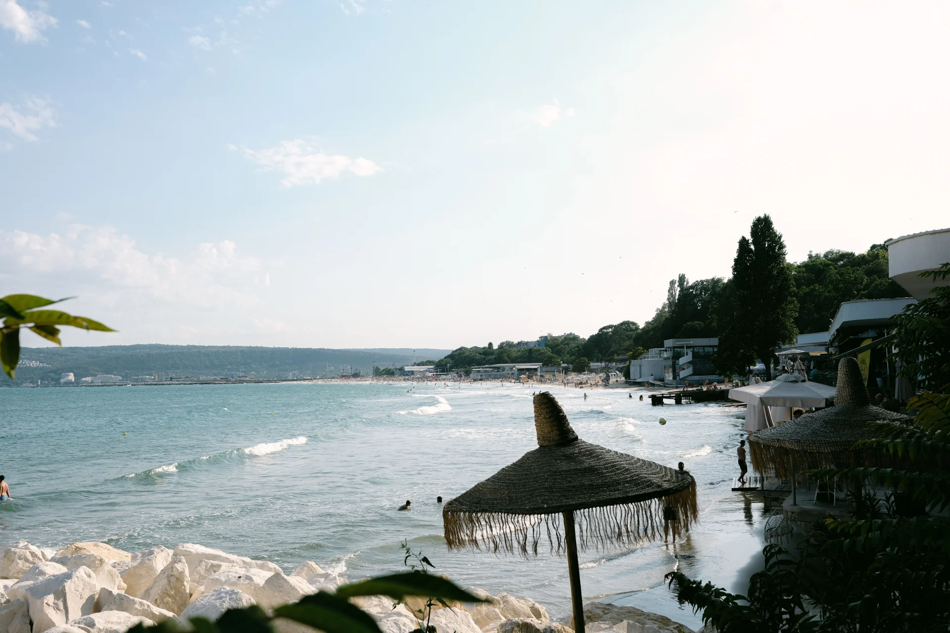 Summer Energy and the Quiet Edge of the Season
